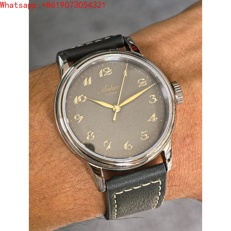 นาฬิกาข้อมือจักรกล The Great Q - Jewelry For Watches บทวิจารณ์และราคา